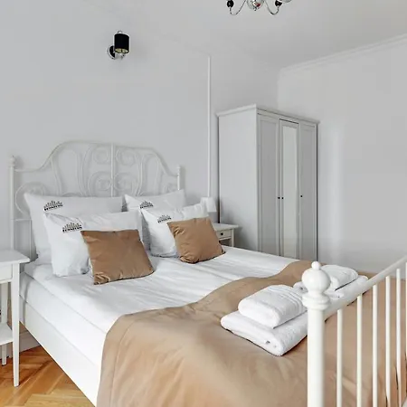 Dlugi Targ Street, Main Old Town & Riverside By Downtown Appartement