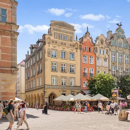 Апартаменты Dlugi Targ Street, Main Old Town & Riverside By Downtown Гданьск